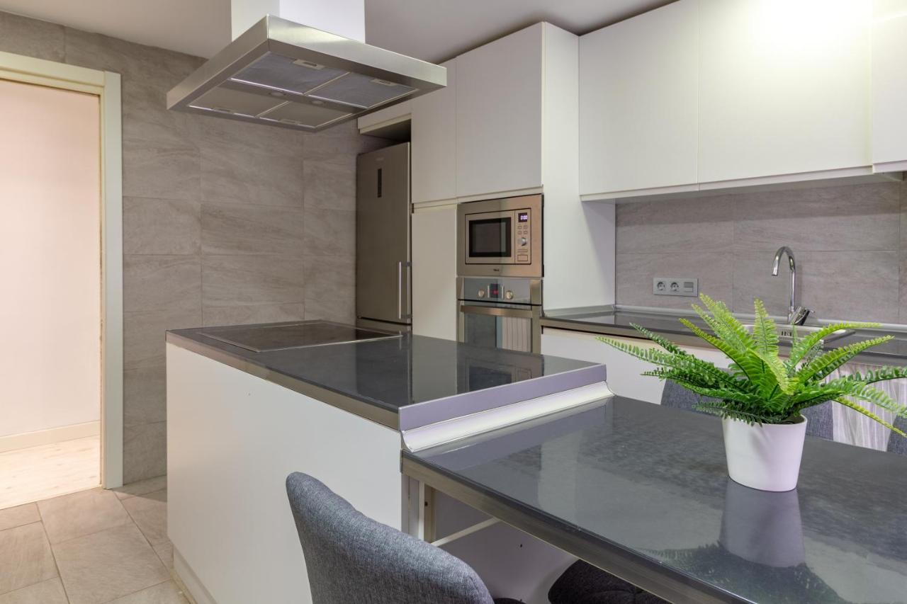 Ah King Size Apartment Vut5461As Овиедо Екстериор снимка