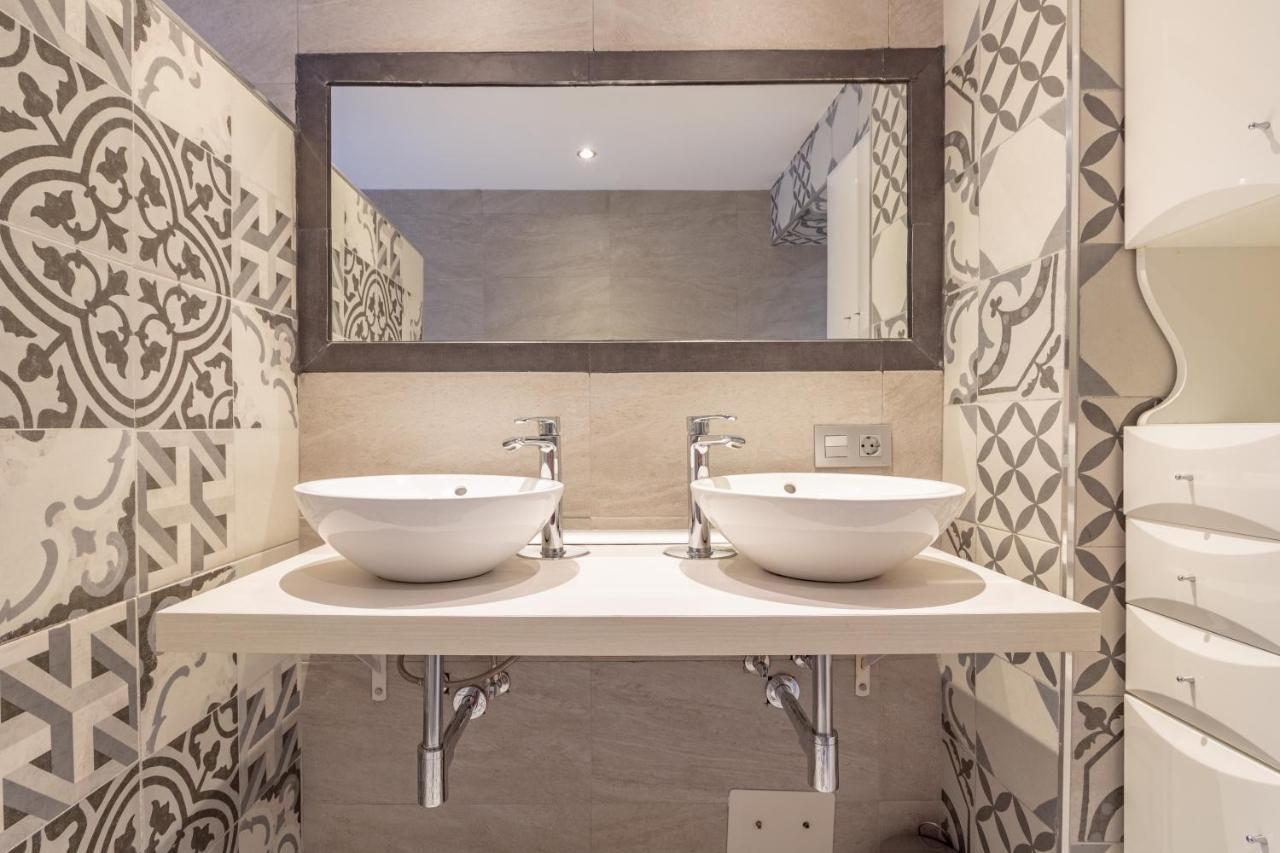 Ah King Size Apartment Vut5461As Овиедо Екстериор снимка